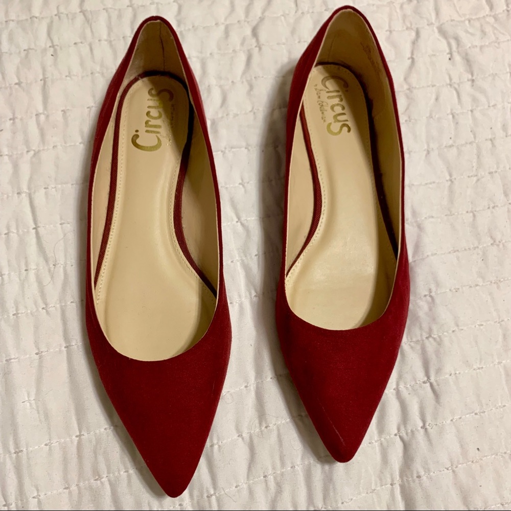 Pointed flats